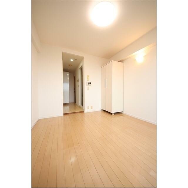 コパーズアプト平塚 リビング