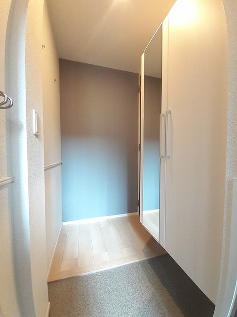 モアナレイ１３０ヒルズ 玄関