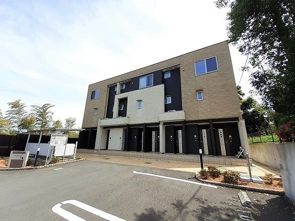 マハナ 102号室 外観