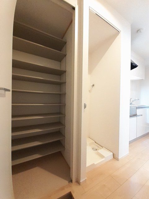 ラウレア その他5