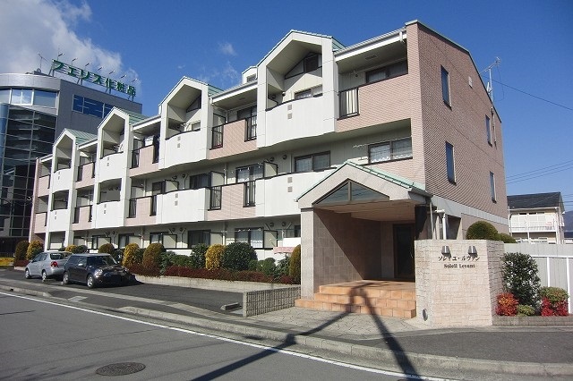 ソレイユ・ルヴァン 205号室 外観