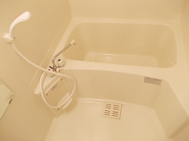 ソレイユ・ルヴァン 風呂画像