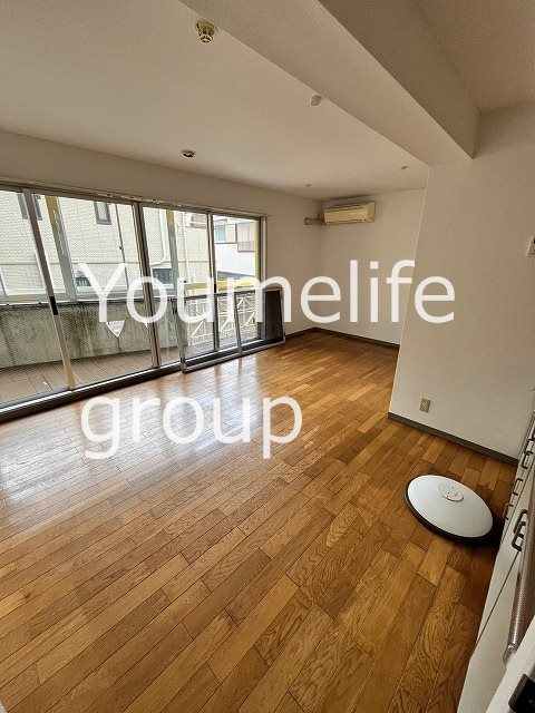 本厚木エグゼクティブマンション リビング