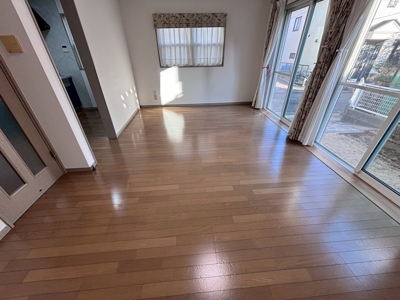 浜竹４丁目戸建 リビング