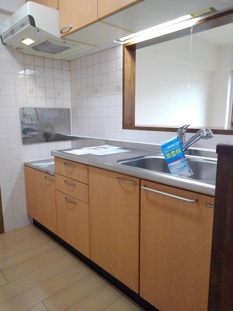 アンソレイエ　アオキ キッチン