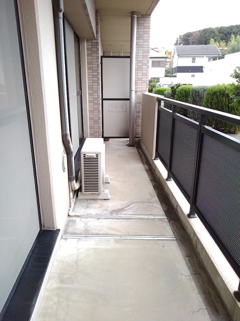 アンソレイエ　アオキ ベランダ