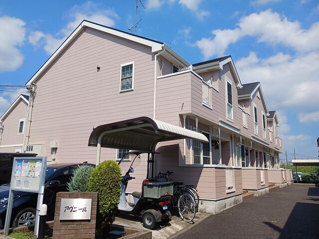 アヴニール 103号室 外観