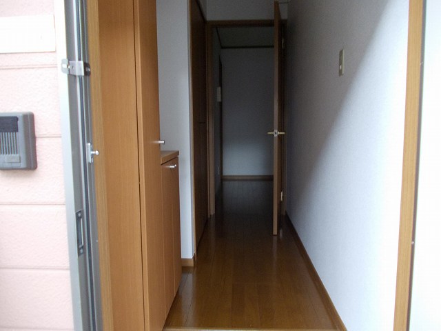 アヴニール 玄関