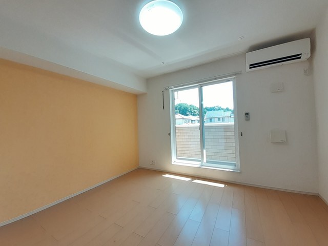 シャンブル湘南Ⅱ リビング