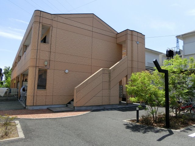 セレーヌ泉 外観