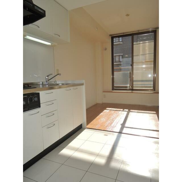 ヨコハマベルフラッツＥＡＳＴ リビング