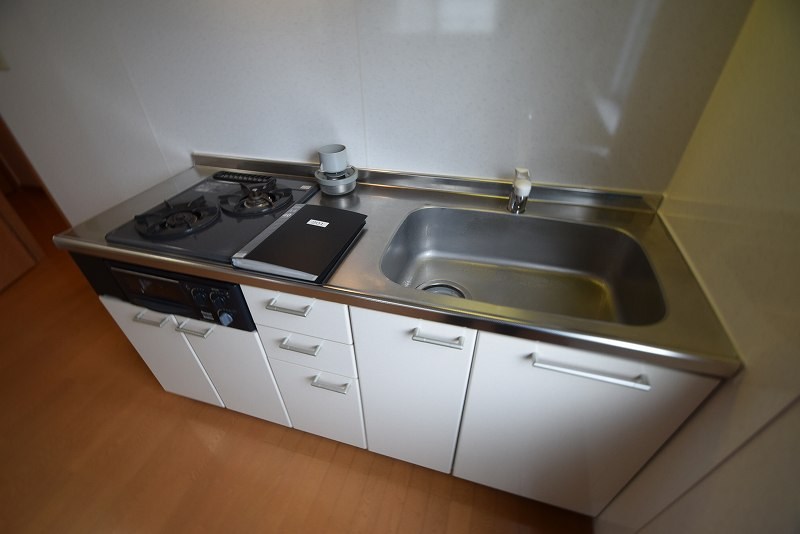 ＫＯＭＡＣＨＩ　ＳＵＩＴＥＳ キッチン