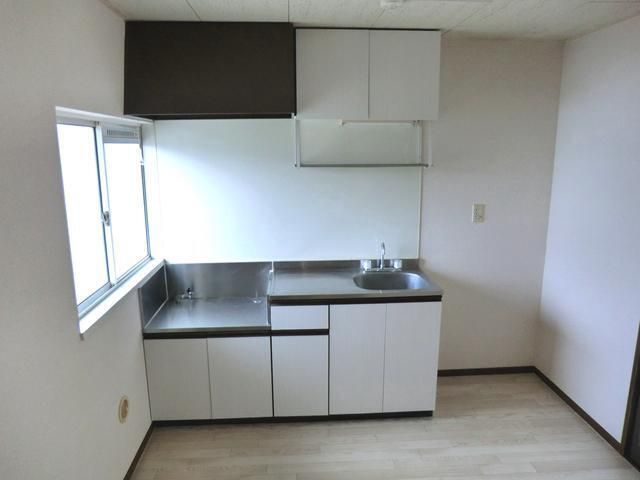 ラ・メゾン陽ざし野 キッチン