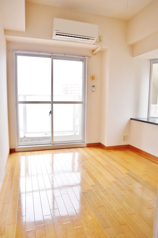 日神パレステージ藤沢 リビング