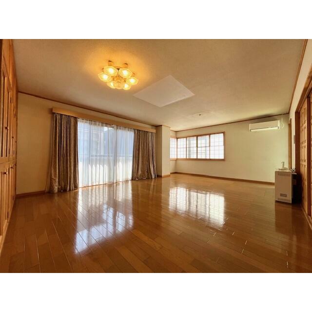 ハイツ中町 リビング