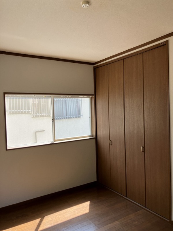 山西貸家 ベッドルーム