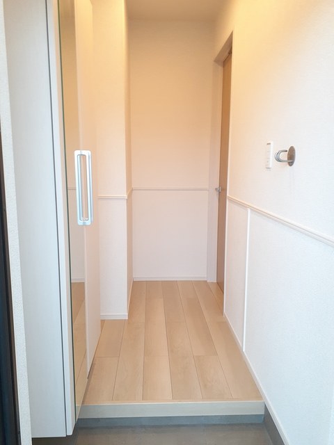 アニメート寿町Ⅱ 玄関