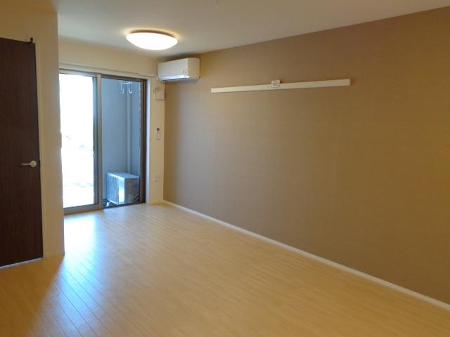 ロイヤルコート　湘南 リビング