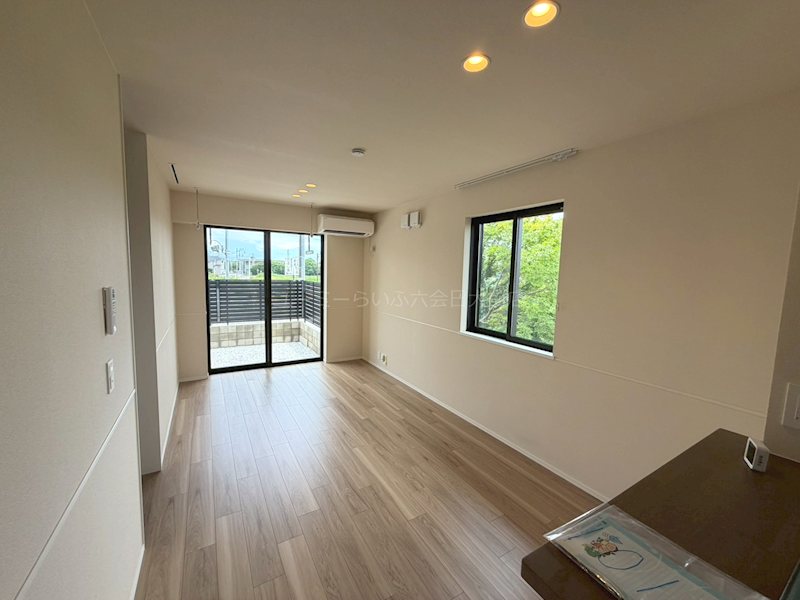 Ｙ&amp;rsquo;ｓ　Ｆ　Ｒｅｓｉｄｅｎｃｅ　Ⅰ リビング