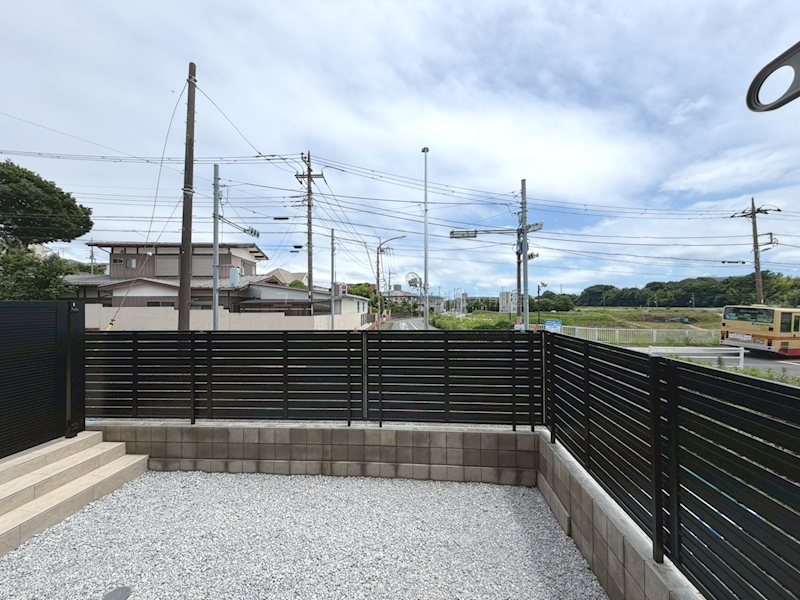 Ｙ&amp;rsquo;ｓ　Ｆ　Ｒｅｓｉｄｅｎｃｅ　Ⅰ ベランダ