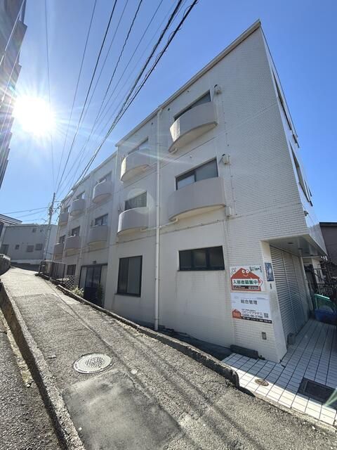 エルシェ湘南 205号室 外観