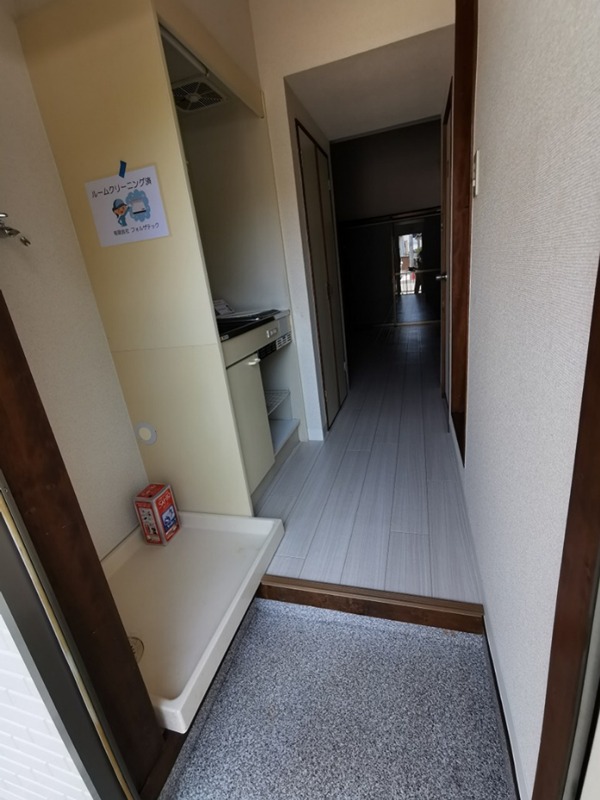 ルミエールミタ 玄関