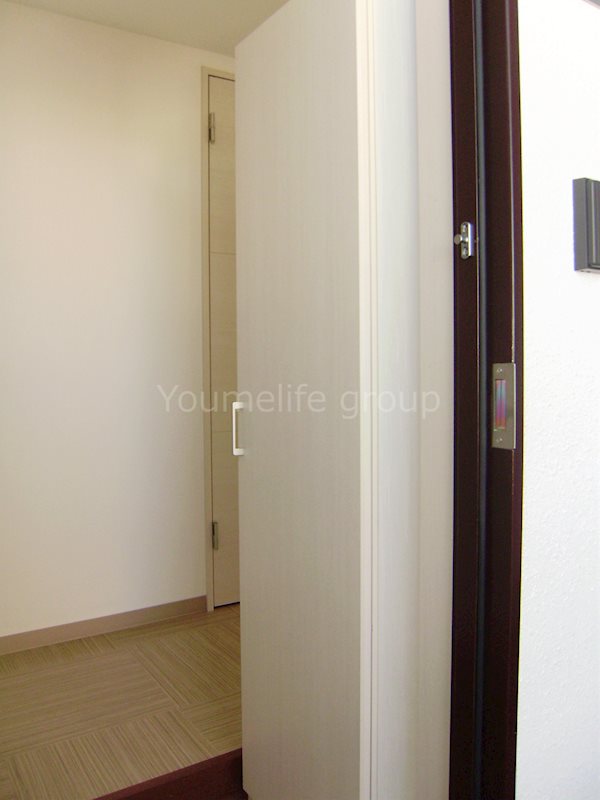 グラーテス・ワン 玄関