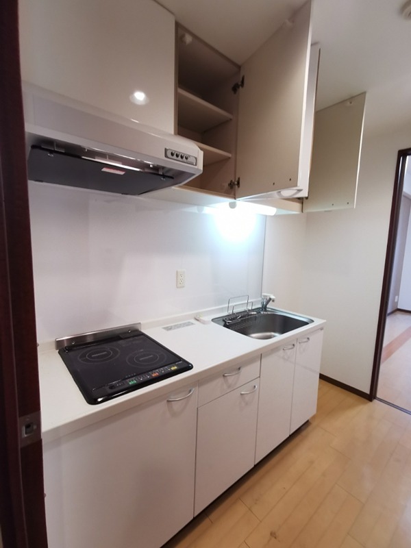 コンソラーレ本厚木 キッチン