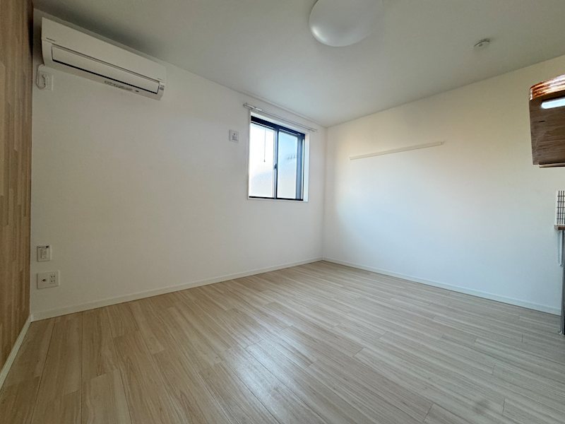 カンプ・ノウ　TOTSUKA リビング