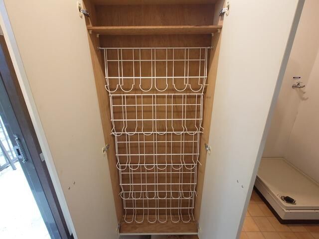 ヒルズ大樹 玄関