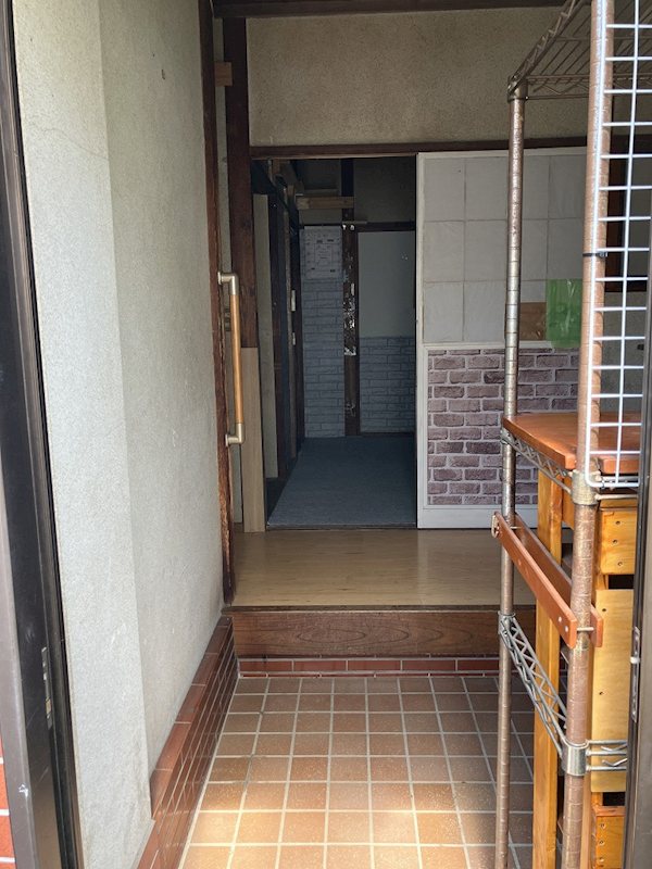 小船貸家３ 玄関