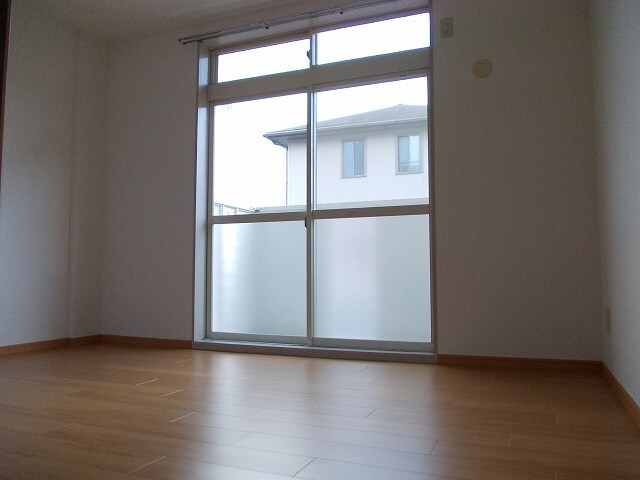 サニークレスト リビング