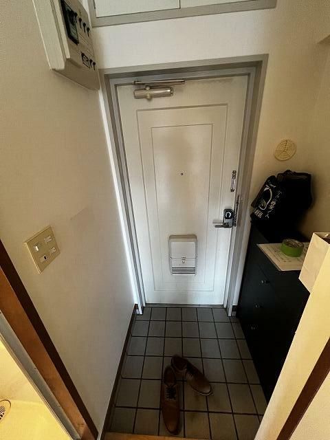 神奈川県鎌倉市山崎 玄関
