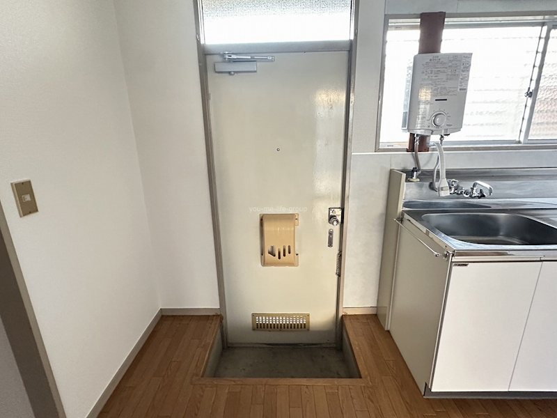 石川ハイツB 玄関