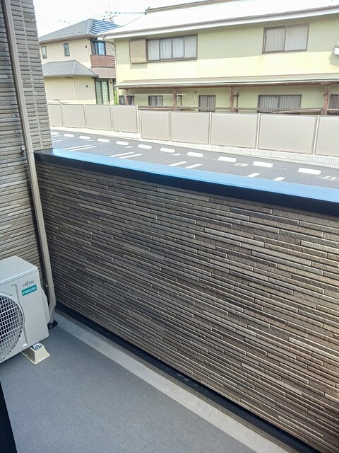 Ｃａｌｍ　Ｃｏｕｒｔ ベランダ