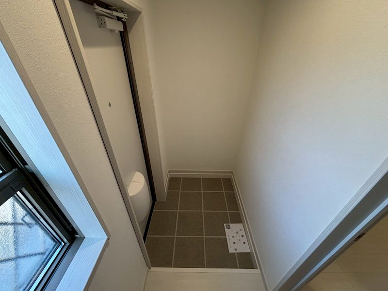 ラフール湘南 玄関