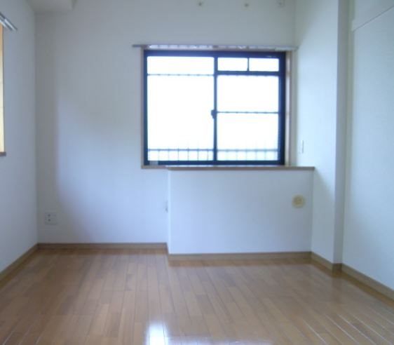 トレジャーズ湘南2号棟  ベッドルーム