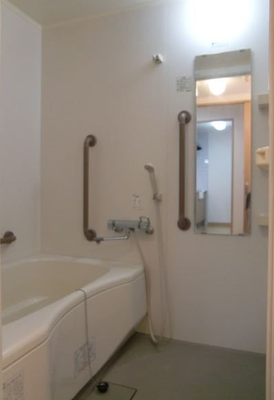 トレジャーズ湘南2号棟  風呂画像