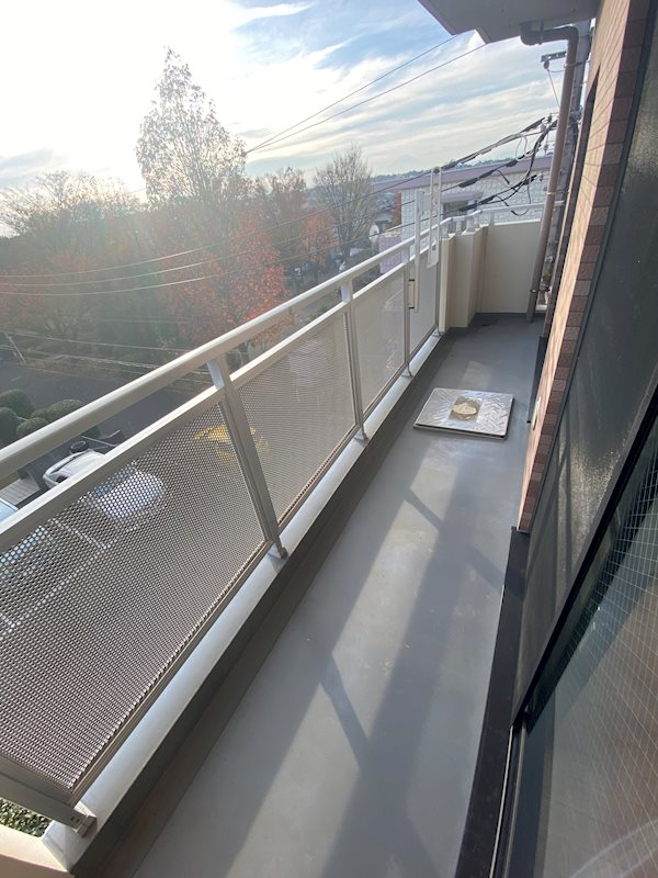 トレジャーズ湘南2号棟  ベランダ