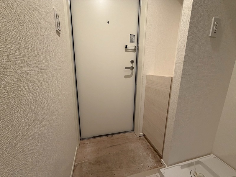 カインドネス本厚木ガーデンⅡ 玄関