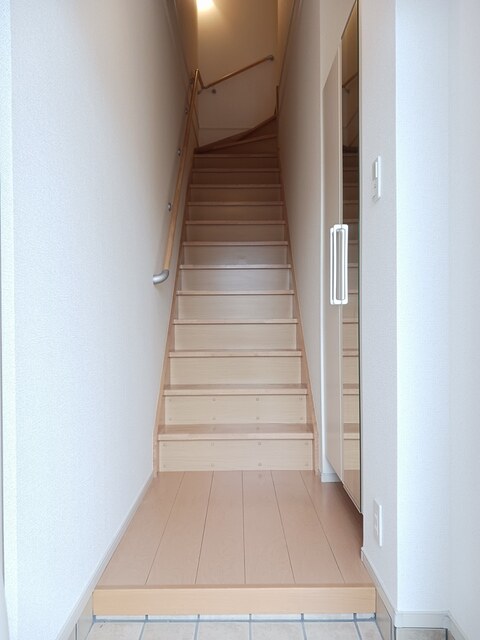 グレイスコートⅡ 玄関