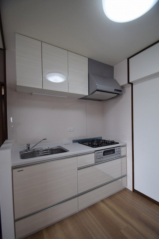 グランフォルム愛甲石田 キッチン