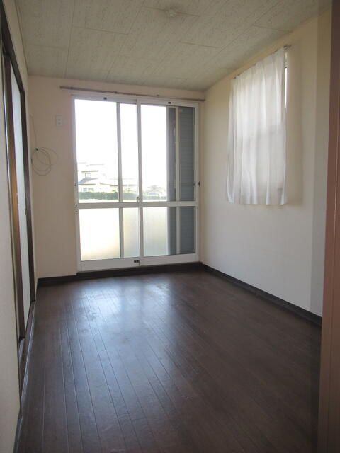 テラス湘南Ｂ ベッドルーム