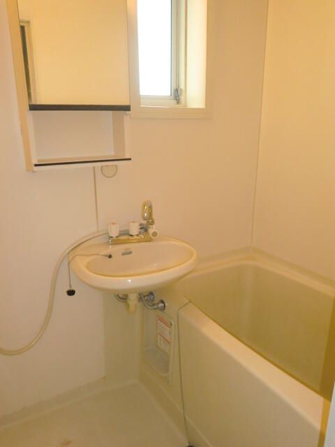 テラス湘南Ｂ 風呂画像