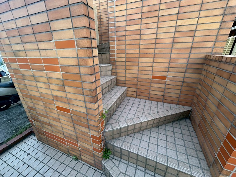 ヒルズ東海岸 玄関