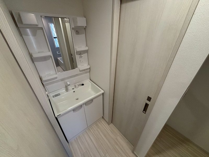 ラフール湘南 洗面所