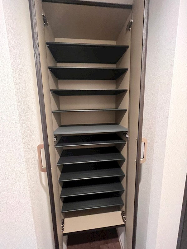 HIGH LANDHONSON 玄関