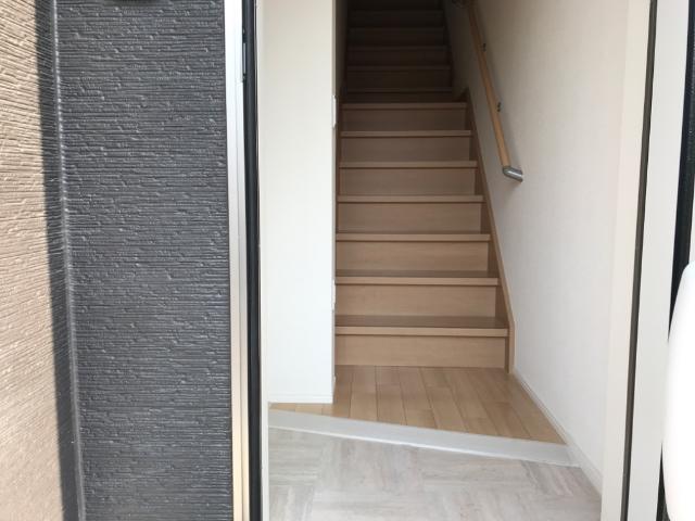 レビン湘南 玄関