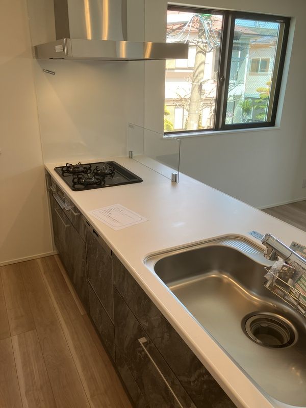 茅ヶ崎市柳島1丁目戸建 キッチン