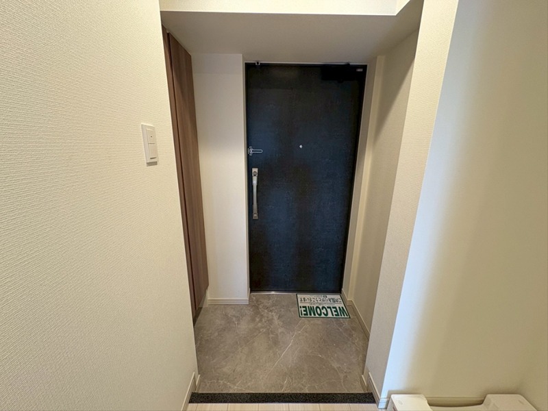 N-stage IseharaⅡ 玄関